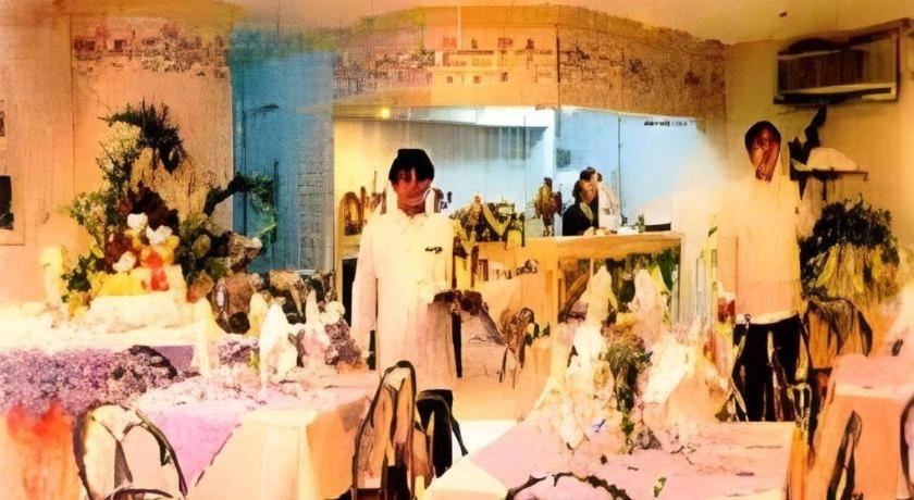Richmond Plaza Hotel Tabok Eksteriør billede
