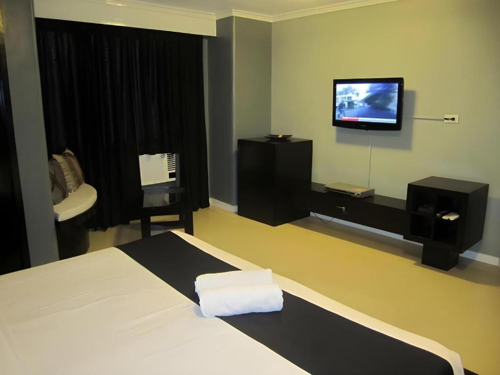 Richmond Plaza Hotel Tabok Eksteriør billede
