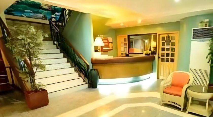 Richmond Plaza Hotel Tabok Eksteriør billede